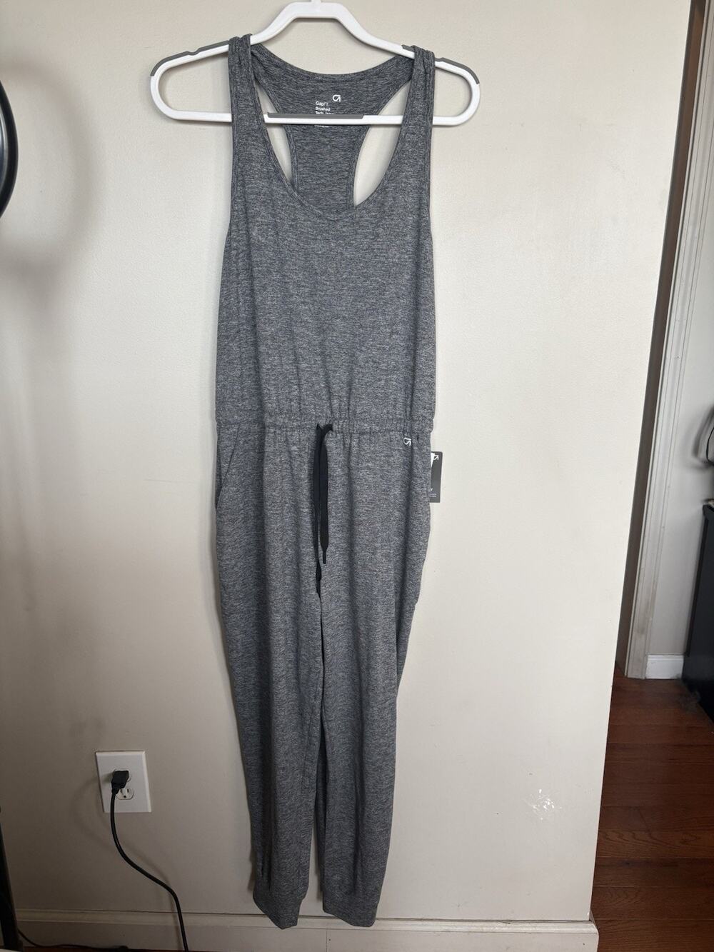 GapFit Factory Breathe Jumpsuit Romper Gray Racerback Jogger Women’s M NWT